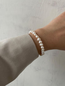 Pearls bracelet